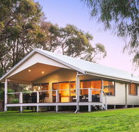 Acacia Chalets Margaret River - Sunshine Coast Tourism