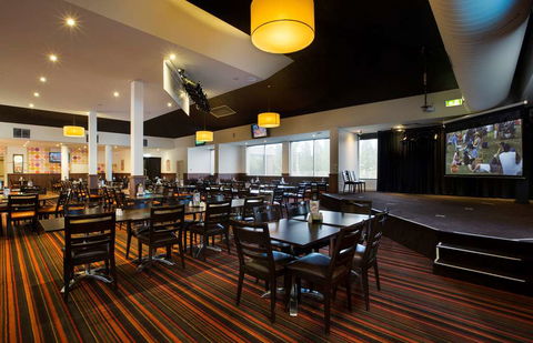 Nightcap At Gateway Hotel - Sunshine Coast Tourism 5