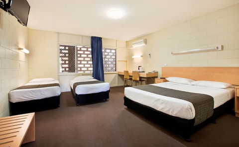 Dalrymple Motel - Sunshine Coast Tourism 5