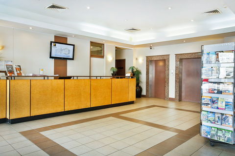 Madison Plaza Townsville - Sunshine Coast Tourism 4