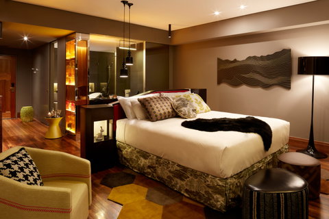 QT Sydney - Sunshine Coast Tourism 9
