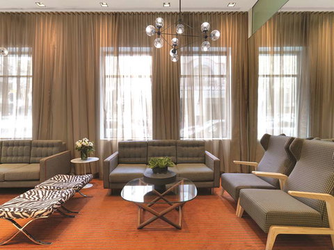 Adina Apartment Hotel Sydney Town Hall - Holiday Sunshine Coast 2