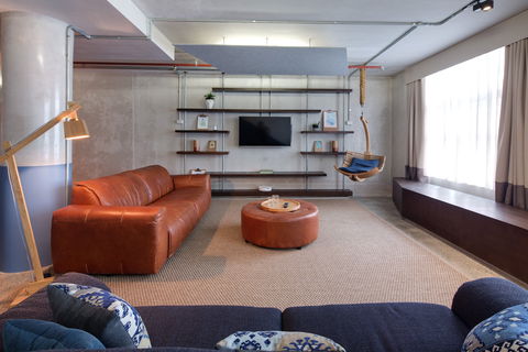 Zara Tower Serviced Apartments - Sunshine Coast Tourism 3