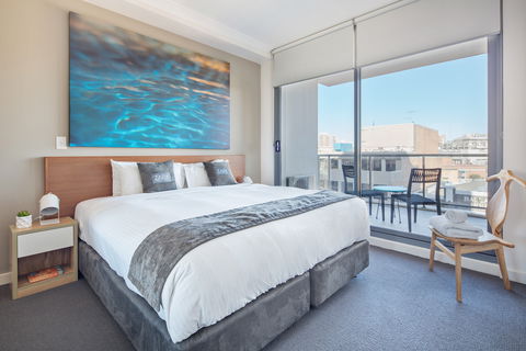 Zara Tower Serviced Apartments - Sunshine Coast Tourism 13