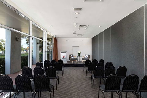 Rydges Bankstown - Sunshine Coast Tourism 7
