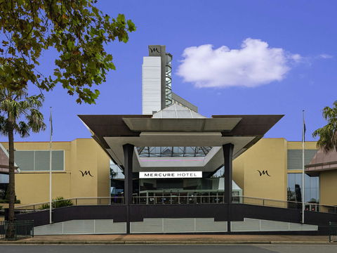Mercure Sydney Bankstown - Holiday Sunshine Coast 0