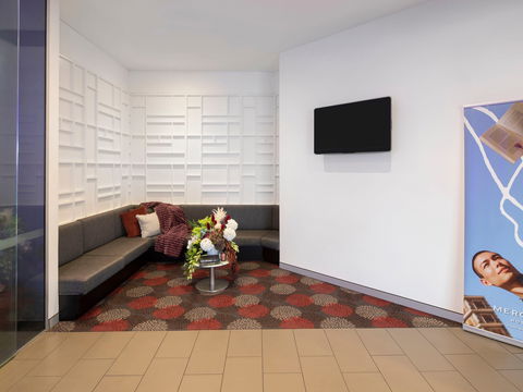 Mercure Sydney Bankstown - Holiday Sunshine Coast 2