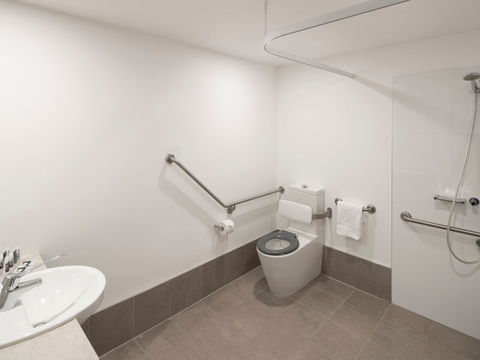 Mercure Sydney Bankstown - Holiday Sunshine Coast 14