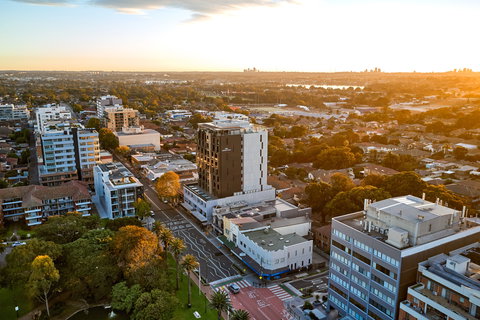 Crowne Plaza Sydney Burwood - Sunshine Coast Tourism 17