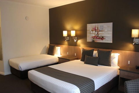 Swan Hill Resort - Sunshine Coast Tourism 4