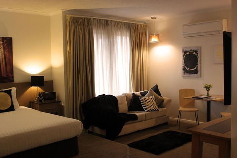 Swan Hill Resort - Sunshine Coast Tourism 7