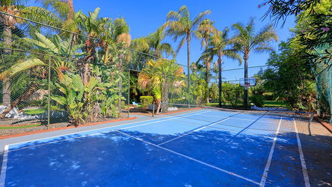 Swan Hill Resort - Sunshine Coast Tourism 15