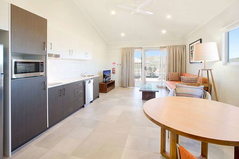 Best Western Plus The Ranges Karratha - Sunshine Coast Tourism 7