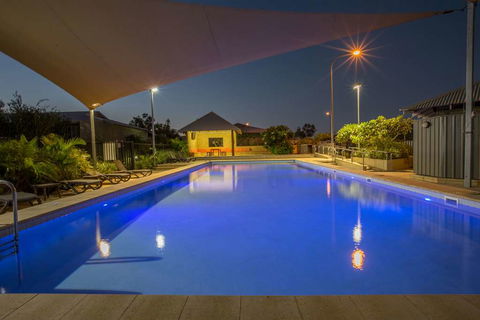 Best Western Plus The Ranges Karratha - Sunshine Coast Tourism 11