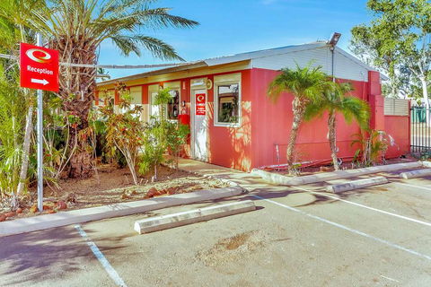 Econo Lodge Karratha - Holiday Sunshine Coast 4