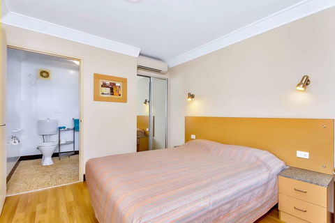 Econo Lodge Karratha - Holiday Sunshine Coast 6