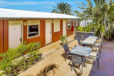 Econo Lodge Karratha - Holiday Sunshine Coast 13