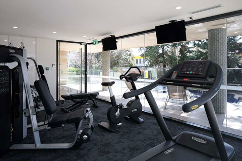 Knightsbridge Canberra - Holiday Sunshine Coast 13