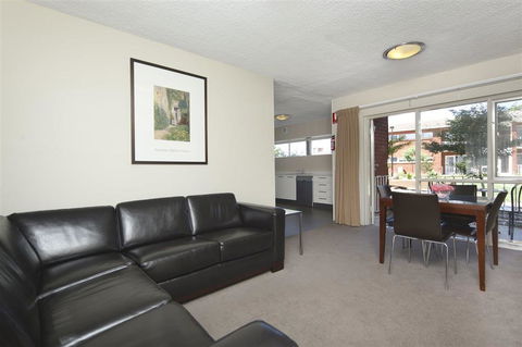 Forrest Hotel & Apartments - Holiday Sunshine Coast 6