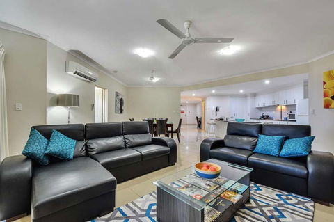 Argus Apartments Darwin - Holiday Sunshine Coast 4