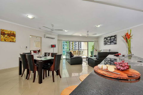 Argus Apartments Darwin - Holiday Sunshine Coast 6