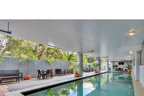 Argus Apartments Darwin - Holiday Sunshine Coast 9