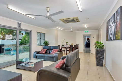 Argus Apartments Darwin - Holiday Sunshine Coast 10