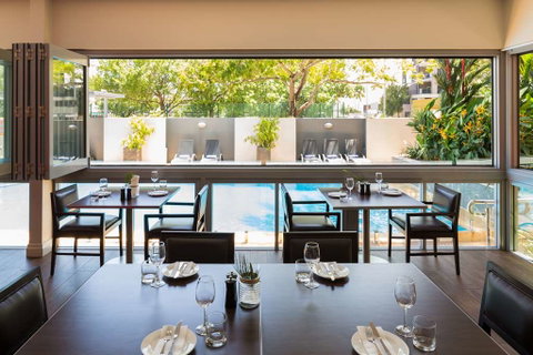 H on Smith Hotel - Sunshine Coast Tourism 10