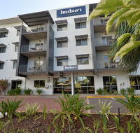 Hudson Parap - Holiday Sunshine Coast