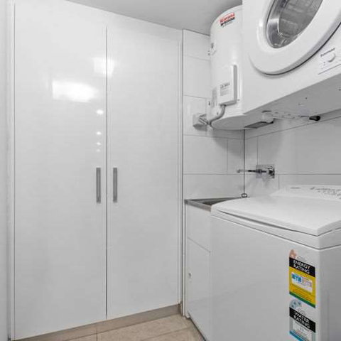 H on Mitchell Apartment Hotel - Sunshine Coast Tourism 13