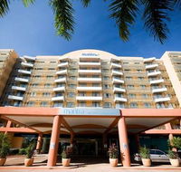 Mantra on the Esplanade - Holiday Sunshine Coast