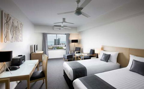 Mantra Pandanas - Sunshine Coast Tourism 1