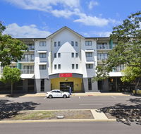 Metro Advance Apartments  Hotel - Holiday Sunshine Coast