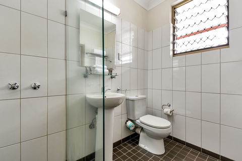 Vitina Studio Motel - Sunshine Coast Tourism 9