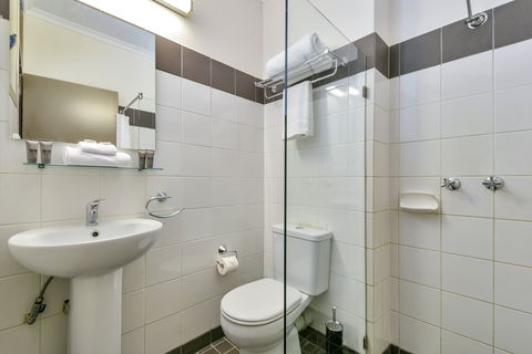 Vitina Studio Motel - Sunshine Coast Tourism 11