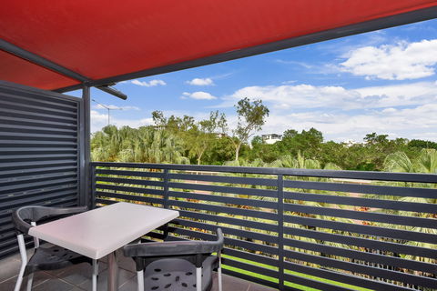 Vitina Studio Motel - Sunshine Coast Tourism 16