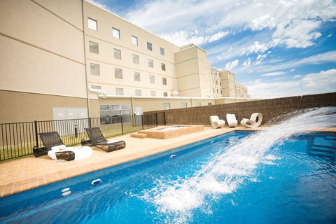 Rydges Mount Panorama Bathurst - Sunshine Coast Tourism 7