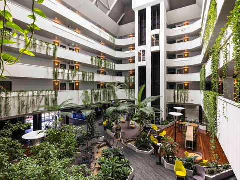 Novotel Darwin Atrium - Sunshine Coast Tourism 0