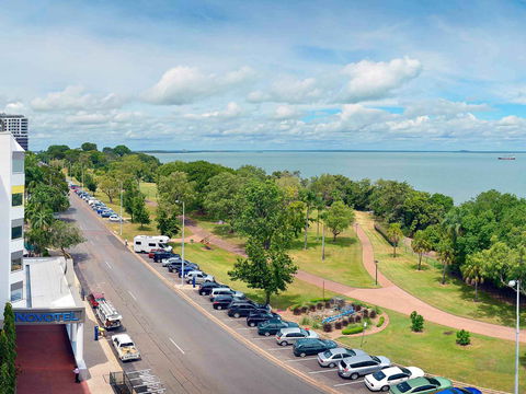 Novotel Darwin Atrium - Sunshine Coast Tourism 17