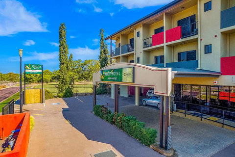 Quality Hotel Darwin Airport - Sunshine Coast Tourism 1