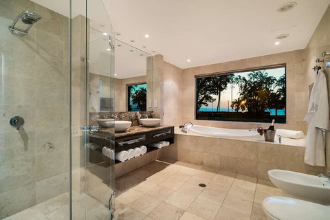 Mindil Beach Resort Casino - Sunshine Coast Tourism 4