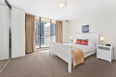 Astra Sydney CBD Pitt Street - Holiday Sunshine Coast 2