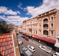 Hadley's Orient Hotel - Sunshine Coast Tourism