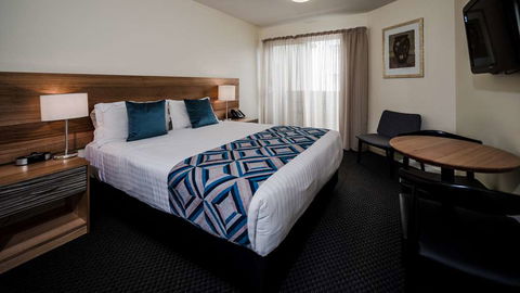 Salamanca Terraces - Sunshine Coast Tourism 2