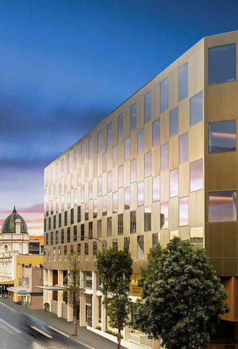 PARKROYAL Parramatta - Holiday Sunshine Coast 1
