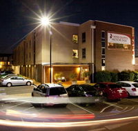 Wine Country Motor Inn - Holiday Sunshine Coast