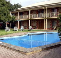 Clare Central Motel - Holiday Sunshine Coast