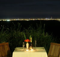 Mountain Edge Studios - Sunshine Coast Tourism