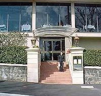 Commodore Regent Motor Inn - Sunshine Coast Tourism