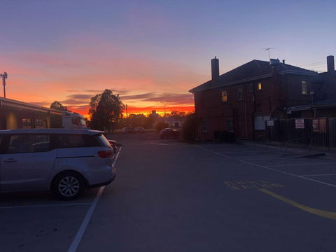 Guiding Star Hotel - Sunshine Coast Tourism 0